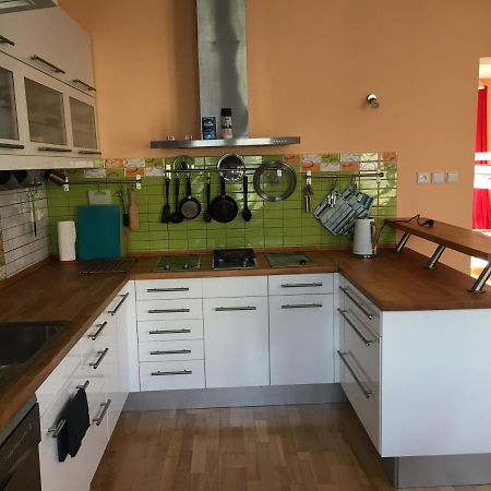Ubytovani Husova 842 Daire Turnov Dış mekan fotoğraf